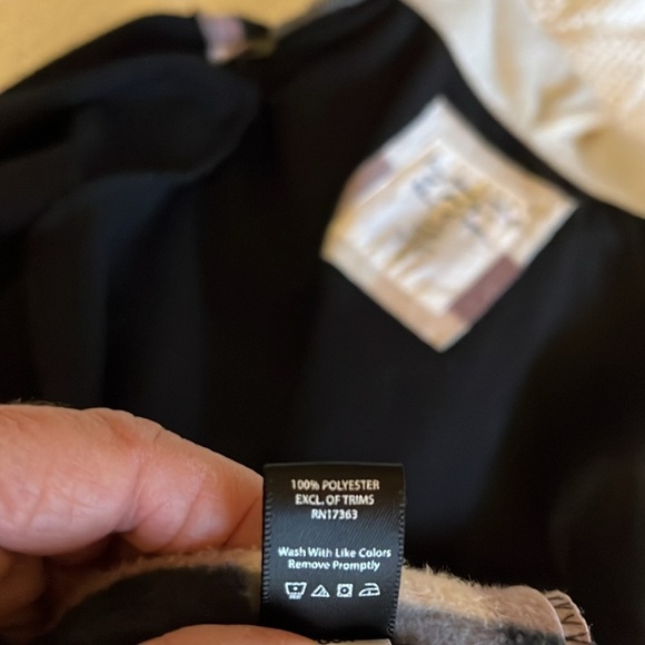 Kenzie black sleeved, checkered front, hooded sweatshirt. Size Large. - Picture 10 of 14